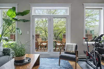 1031 W Newport Avenue #3, Chicago, IL 60657 - Photo 2