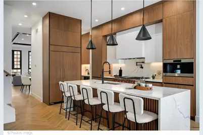 3446 N Oakley Avenue, Chicago, IL 60618 - Photo 12