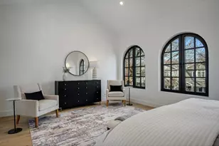 3446 N Oakley Ave, Chicago, IL 60618 - Photo 20