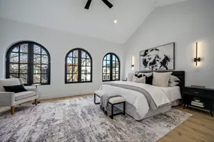 3446 N Oakley Ave, Chicago, IL 60618 - Photo 18