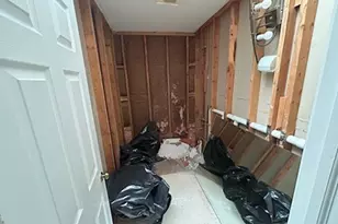 29 Ivanhoe Ln, Cary, IL 60013 - Photo 28