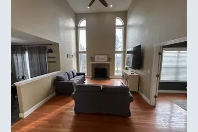 29 Ivanhoe Lane, Cary, IL 60013 - Photo 12