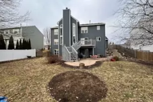 29 Ivanhoe Ln, Cary, IL 60013 - Photo 34