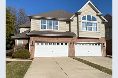 2450 Abbey Drive, Darien, IL 60561 - Photo 2