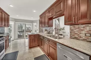 91 Manchester Dr, Buffalo Grove, IL 60089 - Photo 16