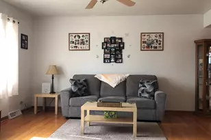 2319 Taylor St, Joliet, IL 60435 - Photo 8