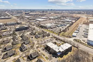 522 E Algonquin Rd, Schaumburg, IL 60173 - Photo 16