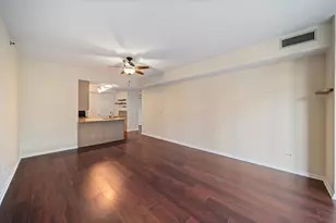 400 W Ontario St, Chicago, IL 60654 - Photo 10
