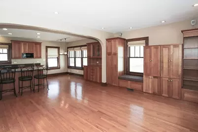 354 Hawthorne Boulevard, Glen Ellyn, IL 60137 - Photo 22