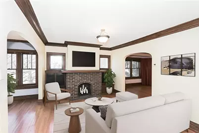 354 Hawthorne Boulevard, Glen Ellyn, IL 60137 - Photo 8