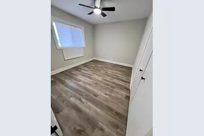 7808 Central Avenue, Burbank, IL 60459 - Photo 10