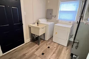 7808 Central Ave, Burbank, IL 60459 - Photo 12