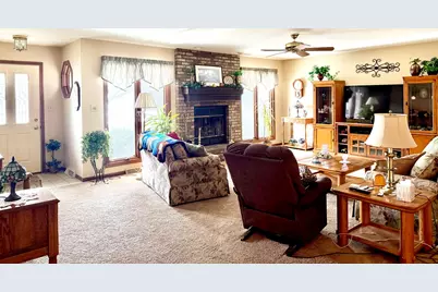 1131 Briar Court, Ottawa, IL 61350 - Photo 6