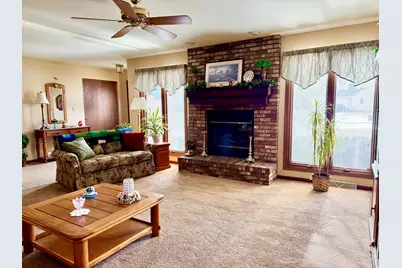 1131 Briar Court, Ottawa, IL 61350 - Photo 4