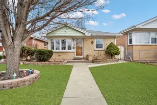 7709 Neenah Ave, Burbank, IL 60459 - Photo 1