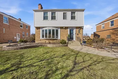 1138 Cleveland Avenue, La Grange Park, IL 60526 - Photo 1