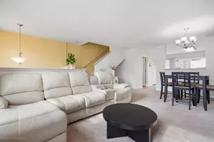 605 Treble Ln, Volo, IL 60073 - Photo 4