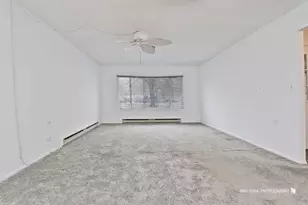 7302 Chevy Chase Ct, Fox Lake, IL 60020 - Photo 6