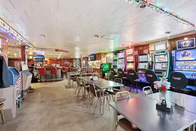 835 W Broadway Street, Bradley, IL 60915 - Photo 4