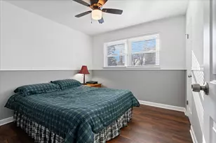 404 N Cass Ave, Westmont, IL 60559 - Photo 16