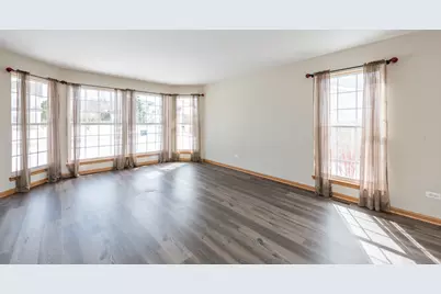 18184 W Old Pine Court, Gurnee, IL 60031 - Photo 14