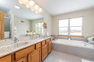 18184 W Old Pine Ct, Gurnee, IL 60031 - Photo 26