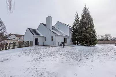 18184 W Old Pine Court, Gurnee, IL 60031 - Photo 40