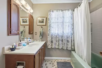 2830 28th Street, Rock Island, IL 61201 - Photo 16