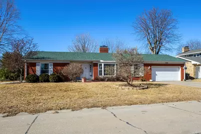 2830 28th Street, Rock Island, IL 61201 - Photo 1