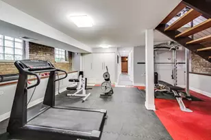 3822 N Claremont Ave, Chicago, IL 60618 - Photo 20