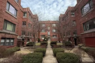 928 W Sunnyside Ave, Chicago, IL 60640 - Photo 1