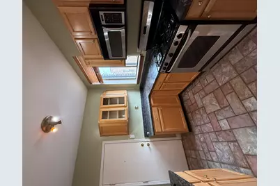 928 W Sunnyside Avenue #3W, Chicago, IL 60640 - Photo 14