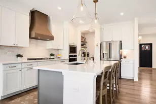 12441 Rossaveal Wy, Lemont, IL 60439 - Photo 4