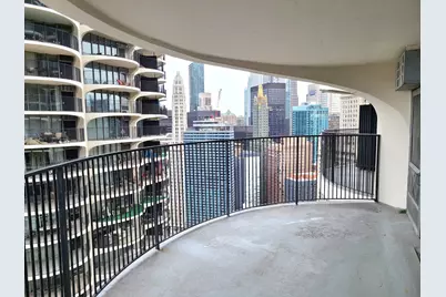 300 N State Street #4107, Chicago, IL 60654 - Photo 14