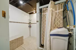 923 Institute Blvd, Dixon, IL 61021 - Photo 34