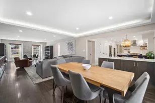 3626 Radcliffe Dr, Northbrook, IL 60062 - Photo 6