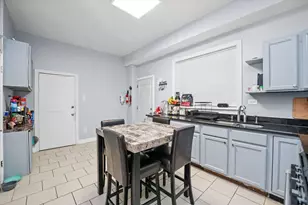 2713 W 24th Pl, Chicago, IL 60608 - Photo 10