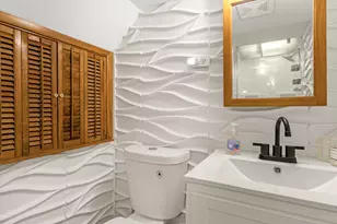 742 E 164th Pl, South Holland, IL 60473 - Photo 14