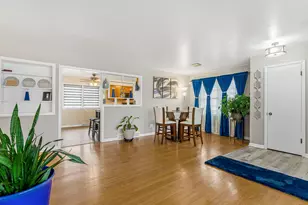 742 E 164th Pl, South Holland, IL 60473 - Photo 4