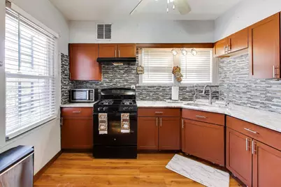 10041 S Peoria Street, Chicago, IL 60643 - Photo 8