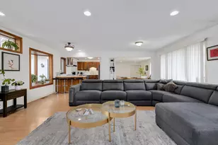 5549 Laurel Ave, La Grange Highlands, IL 60525 - Photo 8