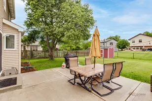 613 Thames Dr, Schaumburg, IL 60193 - Photo 32