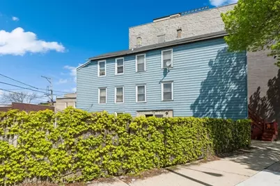 612 N Ogden Avenue, Chicago, IL 60642 - Photo 2
