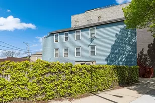 612 N Ogden Ave, Chicago, IL 60642 - Photo 2