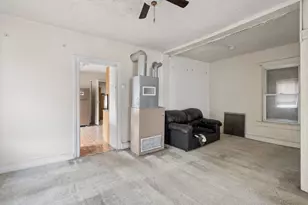 612 N Ogden Ave, Chicago, IL 60642 - Photo 20