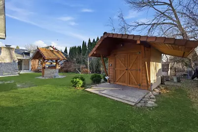 704 Springfield Drive, Roselle, IL 60172 - Photo 22