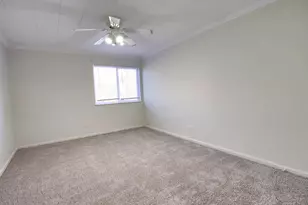 960 Beau Dr, Des Plaines, IL 60016 - Photo 16