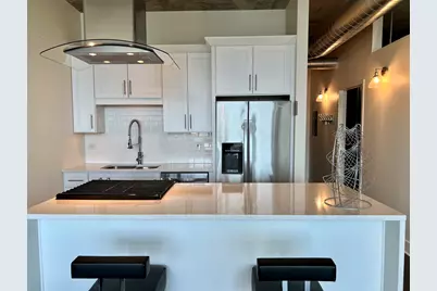 50 E 16th Street #1107, Chicago, IL 60616 - Photo 2