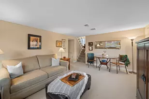 925 N Pecos Ave, Mount Prospect, IL 60056 - Photo 16