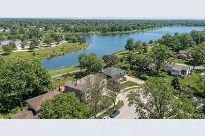 1424 E Jonquil Circle, Arlington Heights, IL 60004 - Photo 32